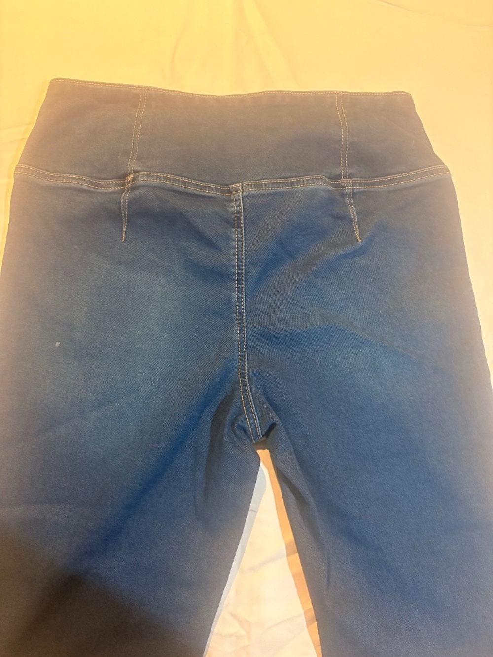 Women’s jeans
